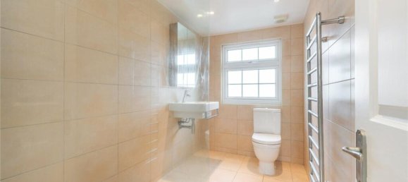 4 bedrooms House in East Sheen, United Kingdom No. 8948 7