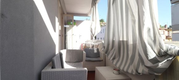 3 rooms Apartment in Trieste, Italy No. 282447 5