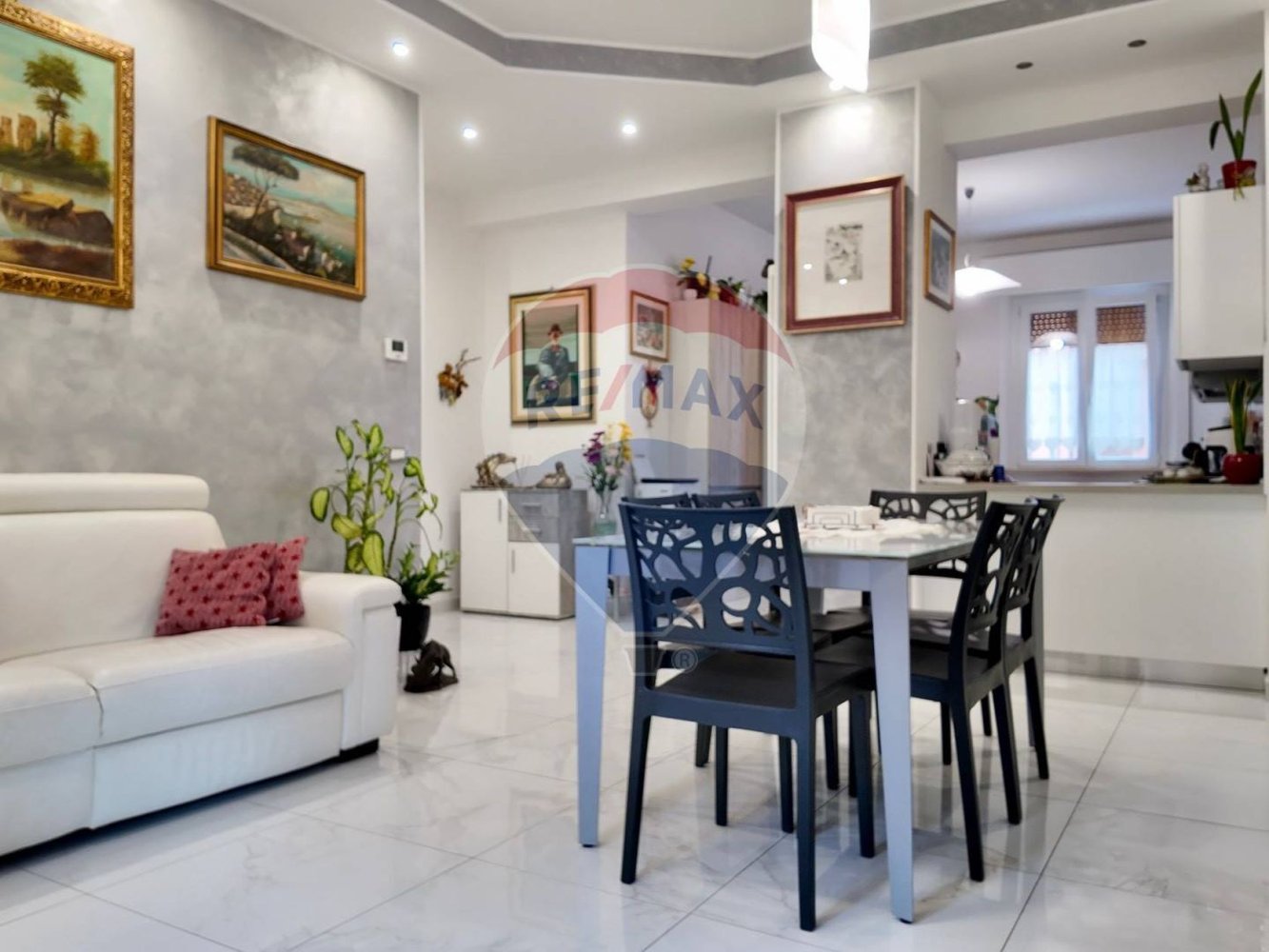 Квартира с 3 спальнями в Анкона, Италия № 270512