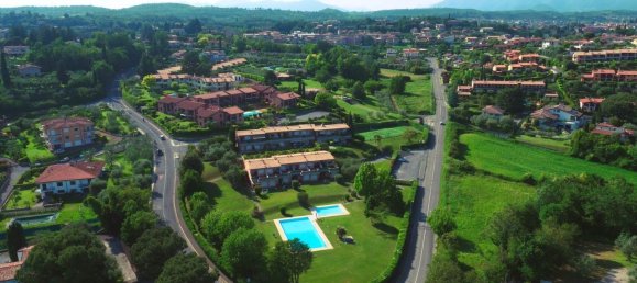 3 rooms Apartment in Soiano del Lago, Italy No. 191635 2