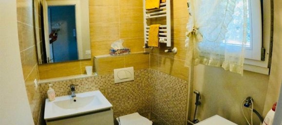 3 rooms Apartment in Soiano del Lago, Italy No. 191635 11