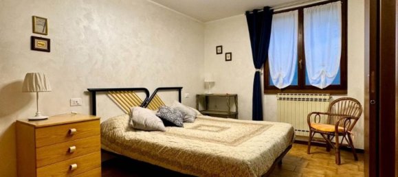 3 rooms Apartment in Soiano del Lago, Italy No. 191635 3