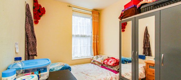 Apartment in Bethnal Green, United Kingdom No. 2147 7