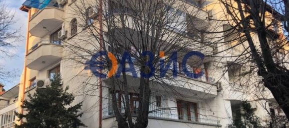 3 bedrooms Apartment in Nesebar, Bulgaria No. 774 2