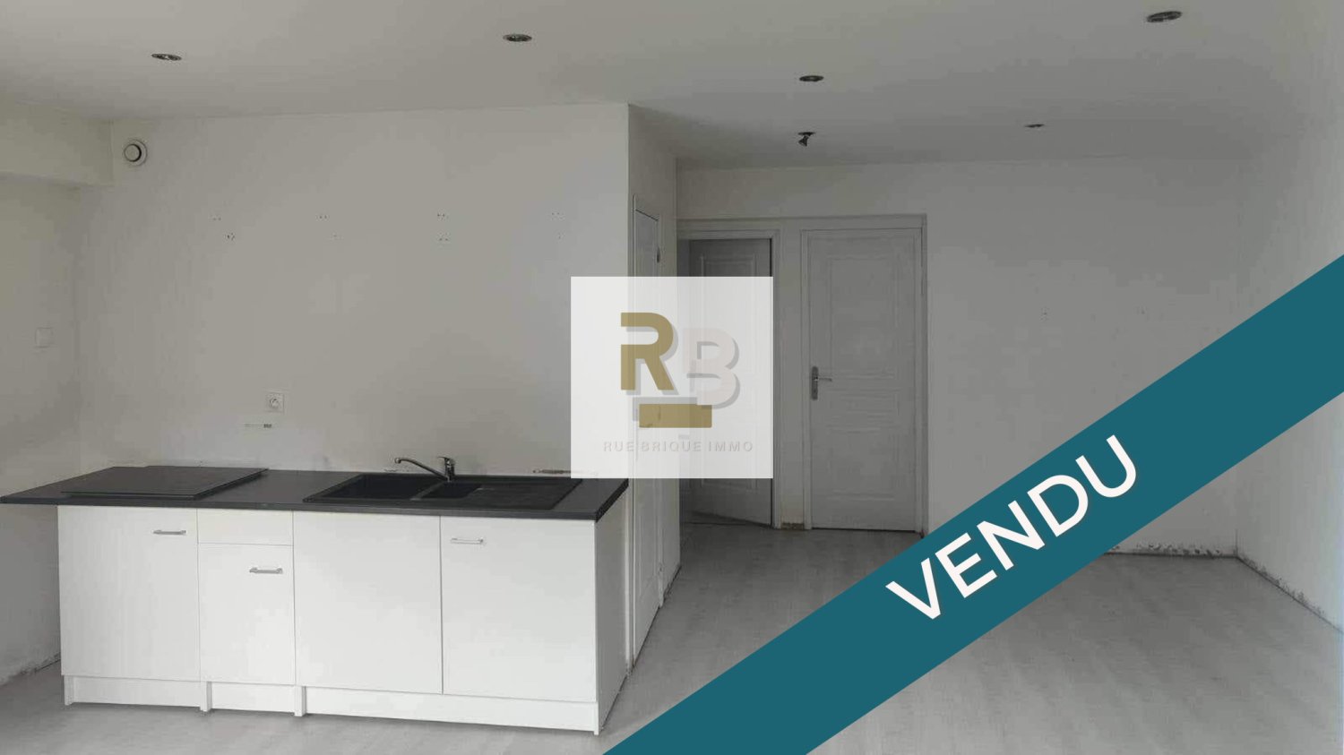 3 chambres Maison à Auchel, France No. 87398