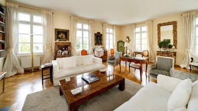 8-salle Appartement à Dobling, Austria No. 234182