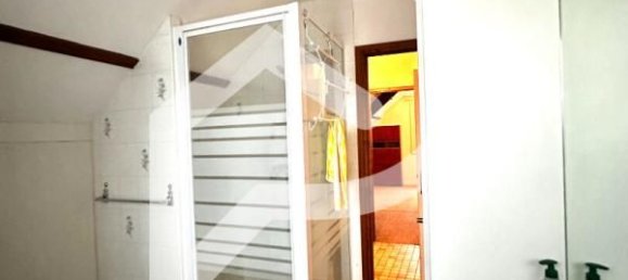 4 bedrooms House in Saint-Jean-de-la-Ruelle, France No. 152457 8