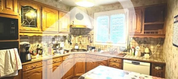 4 bedrooms House in Saint-Jean-de-la-Ruelle, France No. 152457 5