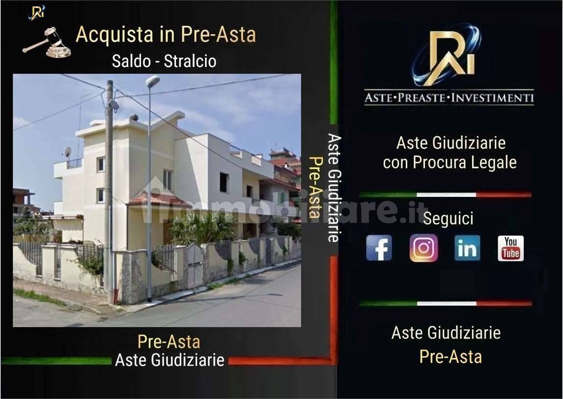 4 Schlafzimmer Wohnung in Gioia Tauro, Italy, Nr. 187954