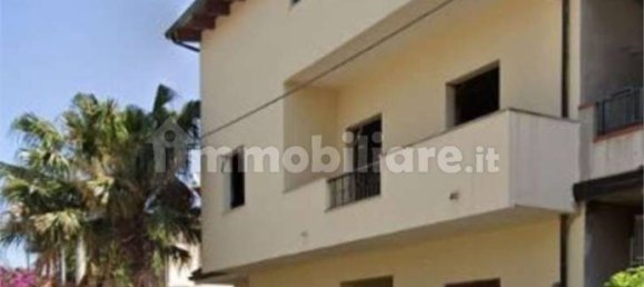 4 Schlafzimmer Wohnung in Gioia Tauro, Italy, Nr. 187954 6