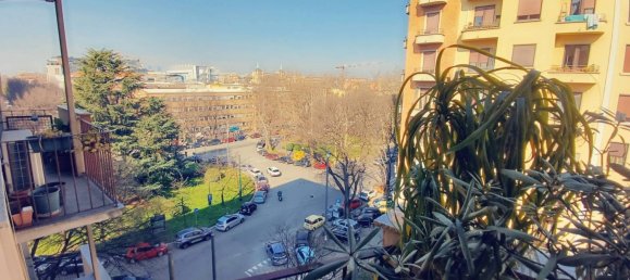 3 bedrooms Apartment in Milan, Italy No. 239762 18