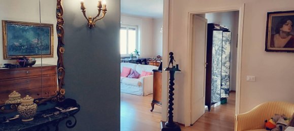 3 bedrooms Apartment in Milan, Italy No. 239762 13