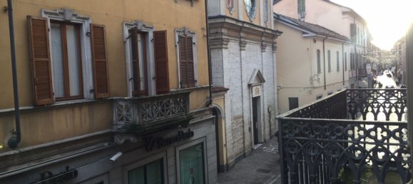 Квартира с 5 комнатами в Тортона, Италия № 177525 10