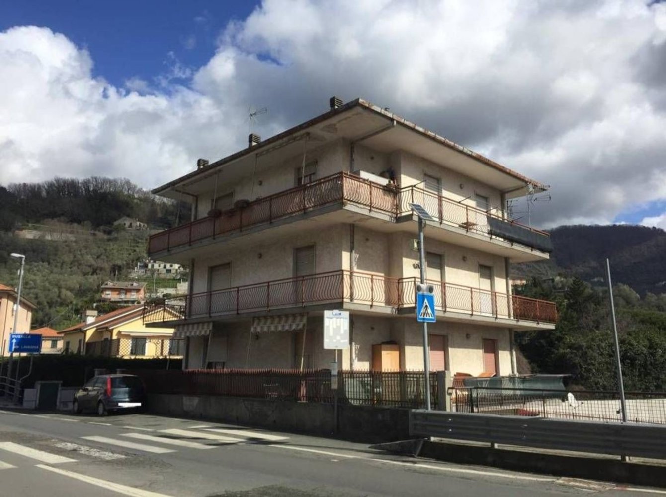 4 rooms Apartment in Carasco, Italy No. 187037