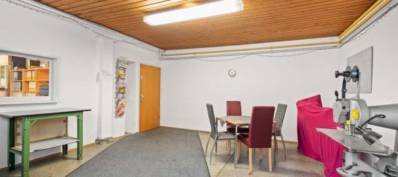 20 rooms Building in Ravensburg, Germany No. 14904 3