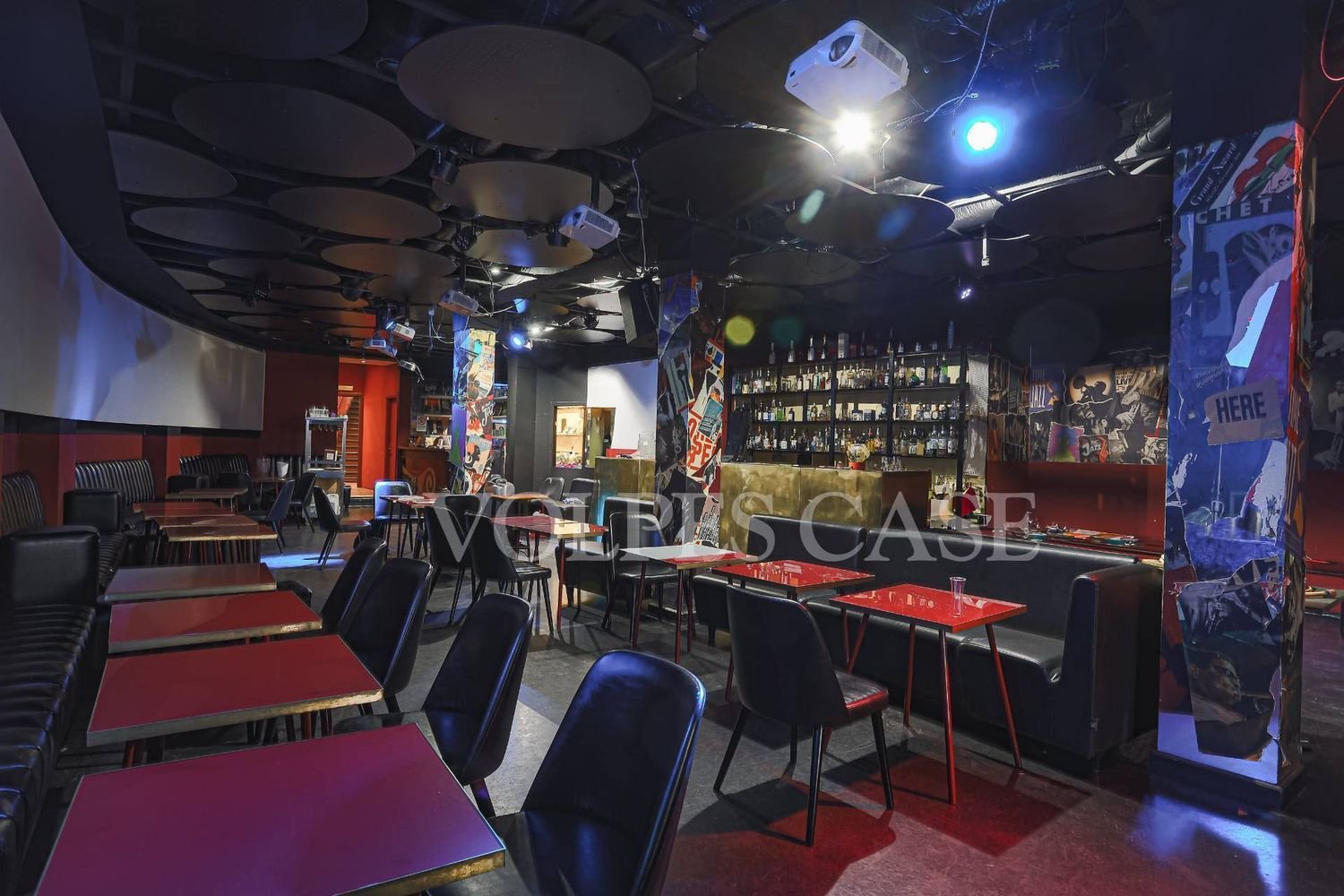 Gewerbliche Immobilie in Rome, Italy 243m², Nr. 315407