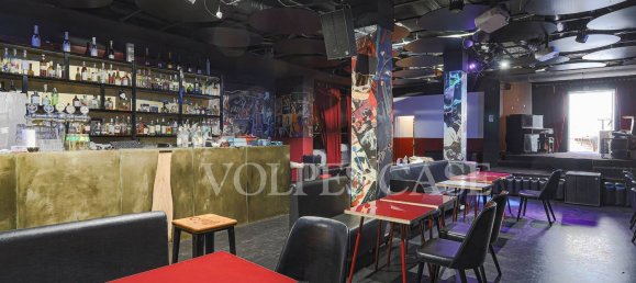 Gewerbliche Immobilie in Rome, Italy 243m², Nr. 315407 12