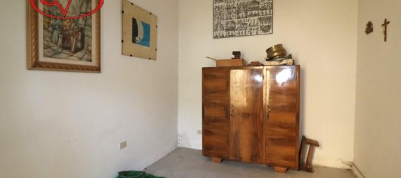 Квартира с 3 комнатами в Монтеварки, Италия № 230838 4