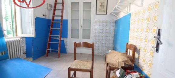 Квартира с 3 комнатами в Монтеварки, Италия № 230838 3