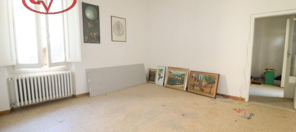 Квартира с 3 комнатами в Монтеварки, Италия № 230838 8