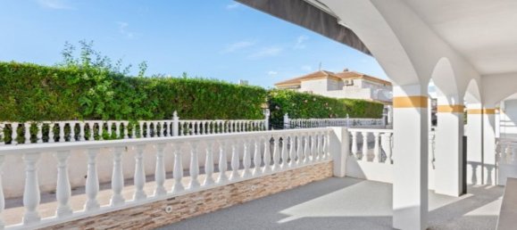 Вилла с 3 спальнями в Аликанте, Испания № 188261 24