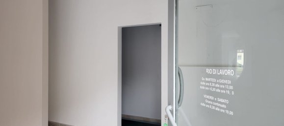 Propriété commerciale à Caltanissetta, Italy 94m² No. 48764 16