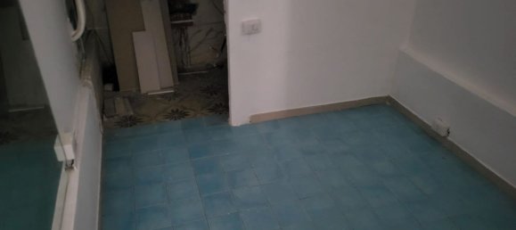 Propriété commerciale à Caltanissetta, Italy 94m² No. 48764 9