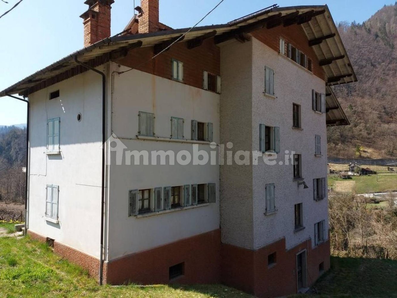 1 bedroom Apartment in Sovramonte, Italy No. 354431