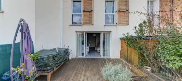 3 Schlafzimmer Haus in Venissieux, France, Nr. 351142 4