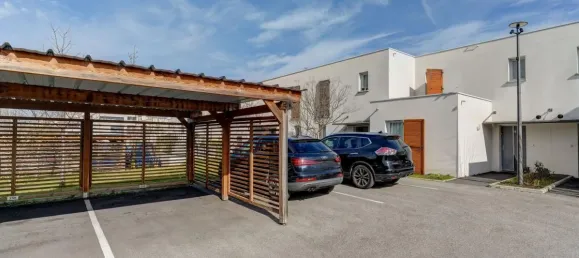 3 Schlafzimmer Haus in Venissieux, France, Nr. 351142 7