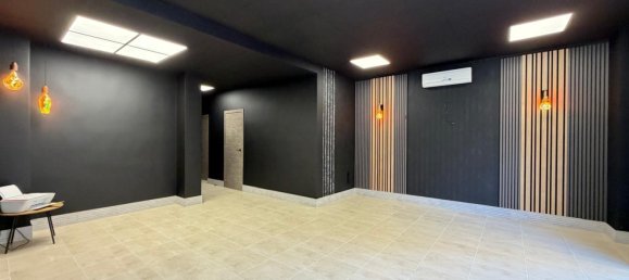 121 m² propiedad comercial en venta en Torrevieja, Alicante, Comunidad Valenciana, Spain № 370087 13