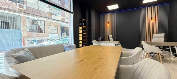121 m² propiedad comercial en venta en Torrevieja, Alicante, Comunidad Valenciana, Spain № 370087 7