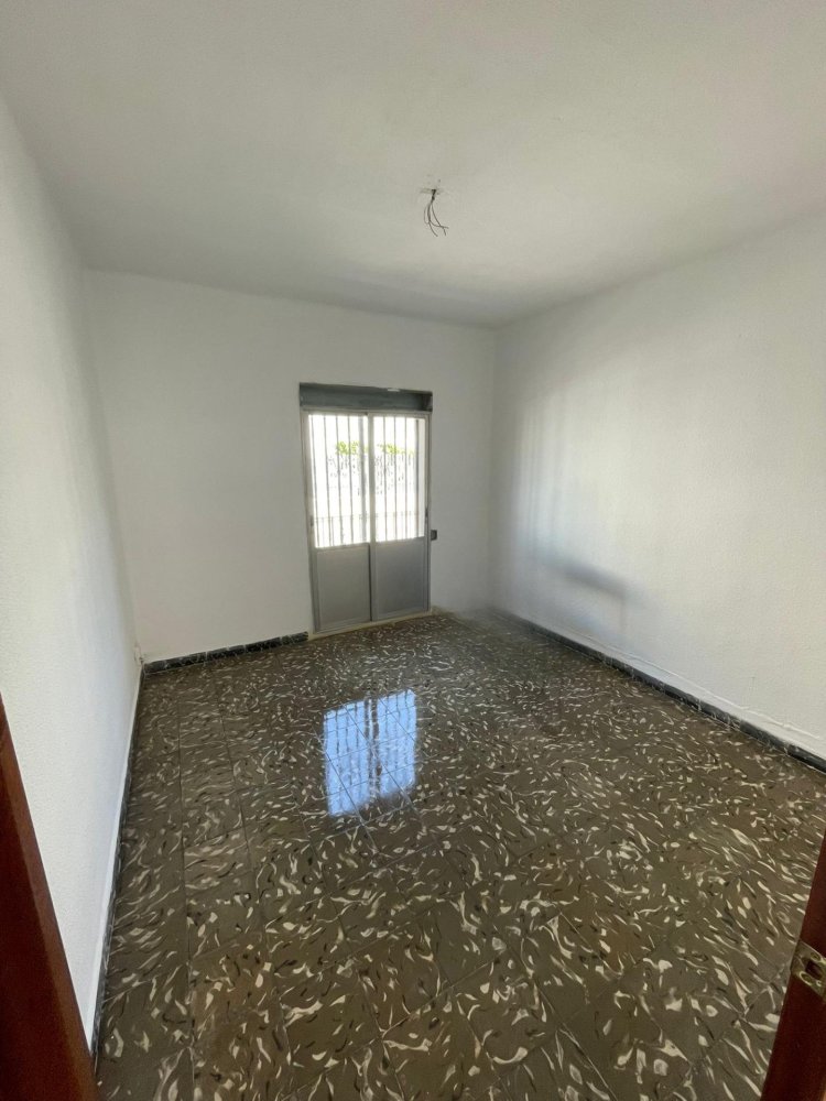 3 Schlafzimmer Wohnung in Valencia, Spain, Nr. 143957