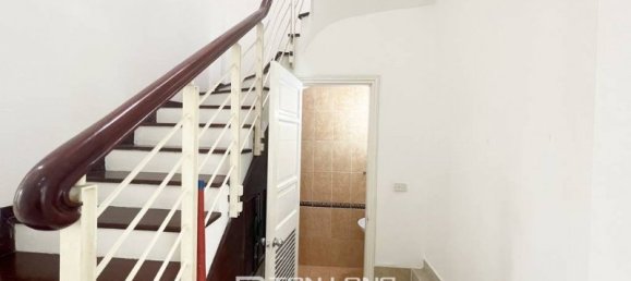 5 bedrooms House in Tay Ho, Vietnam No. 632 12