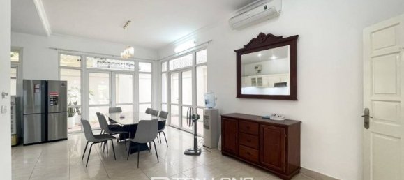 5 bedrooms House in Tay Ho, Vietnam No. 632 7