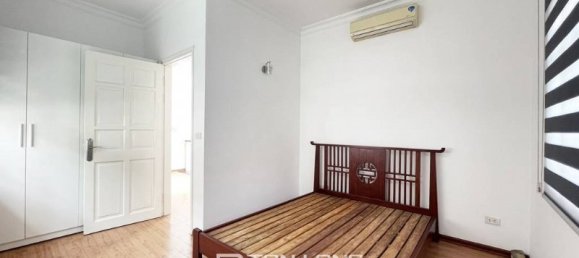5 bedrooms House in Tay Ho, Vietnam No. 632 28