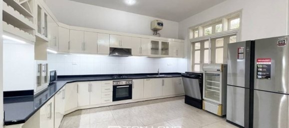 5 bedrooms House in Tay Ho, Vietnam No. 632 9