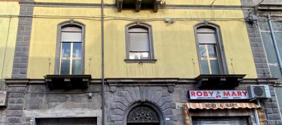 8 rooms Apartment in Macomer, Italy No. 130369 2
