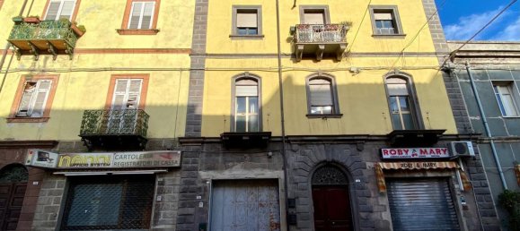 8 rooms Apartment in Macomer, Italy No. 130369 3