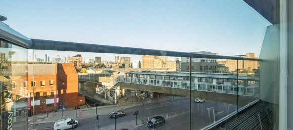 Квартира с 1 спальней в Лондон, Великобритания № 7759 9