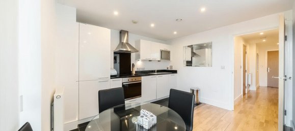 Квартира с 1 спальней в Лондон, Великобритания № 7759 3