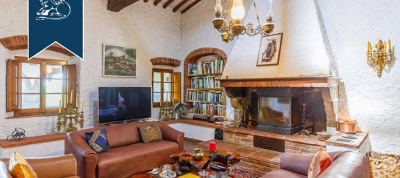 7 bedrooms Villa in Gaiole in Chianti, Italy No. 271051 11