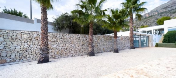 5 bedrooms Villa in Altea, Spain No. 80933 13