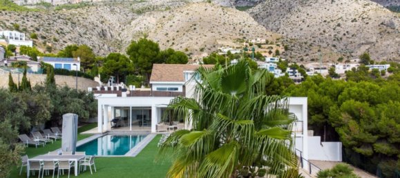5 bedrooms Villa in Altea, Spain No. 80933 15