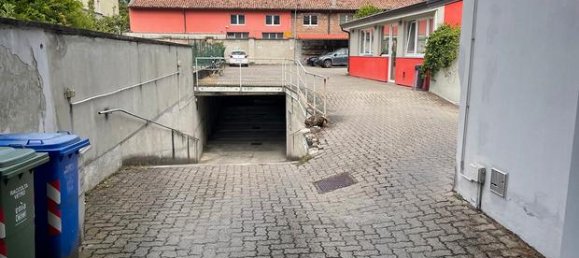 Garaje en Piacenza, Italy 9 m² No. 272240 5