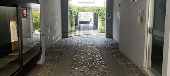 Garaje en Piacenza, Italy 9 m² No. 272240 2