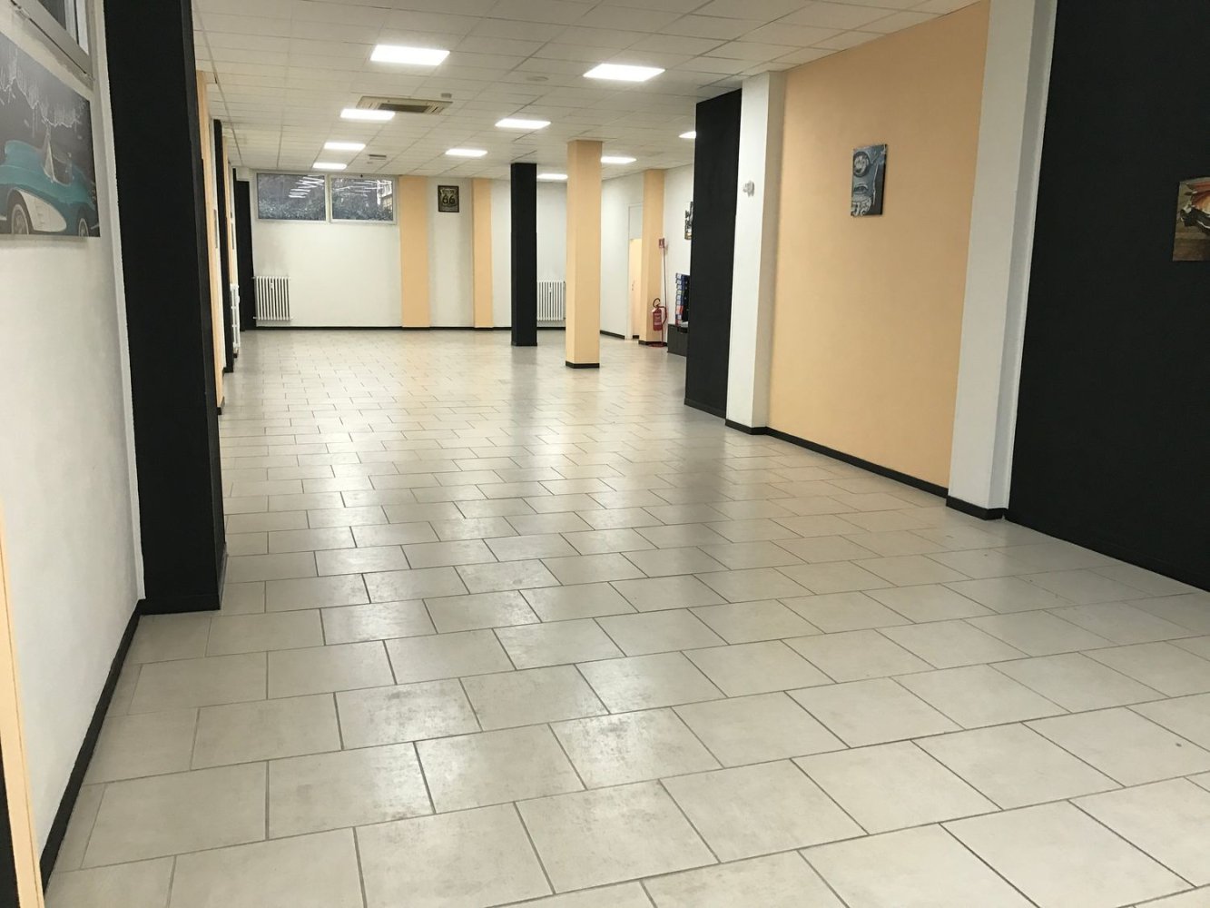 Propiedad comercial en Carpi, Italy 220 m² No. 88593