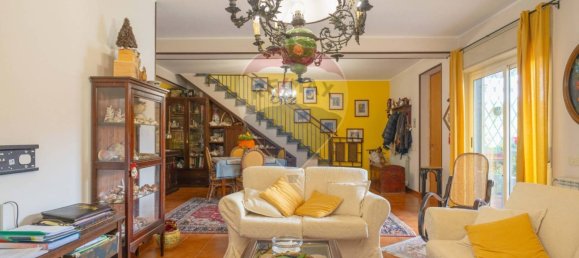 Квартира с 2 спальнями в Ачи Катена, Италия № 159432 4