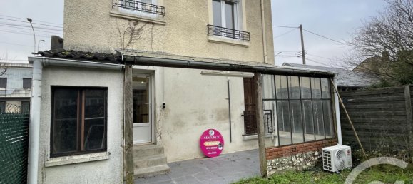 3 bedrooms House in Chateauroux, France No. 153839 10