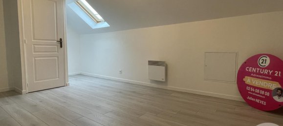 3 bedrooms House in Chateauroux, France No. 153839 9